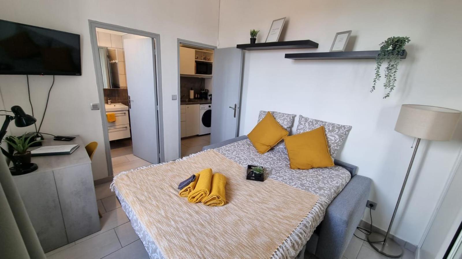 Studio Cosy - Manoir Securise - Авон Экстерьер фото